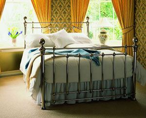 Relyon- Parisian- 4FT 6&quot; Double Nickel-Plated Bedstead