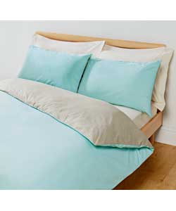 Set contains reversible duvet cover and 2 reversible pillowcases.50 polyester and 50 cotton.Machine 