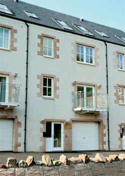 Unbranded Riverview Mews
