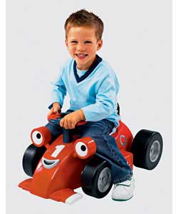Roary Ride-on is so much fun!Press the steering wheel to activate the sound!Suitable for children up