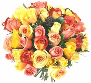 Round bouquet gold 18 roses