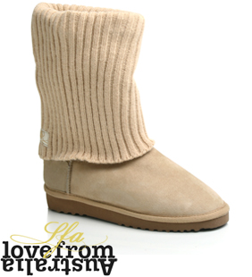 Round toe suede calf boot featuring knitted legwarmer. With its soft sheepskin lining and comfortabl