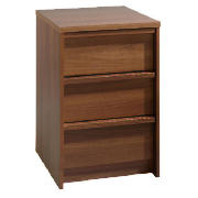 This Santona 3 drawer bedside table comes in a walnut effect and has ample storage in the 3 drawers.