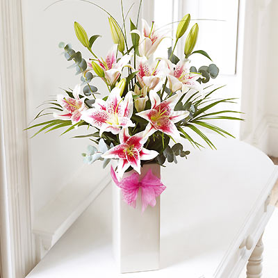 Unbranded Scented Pink Lily Hand-tied