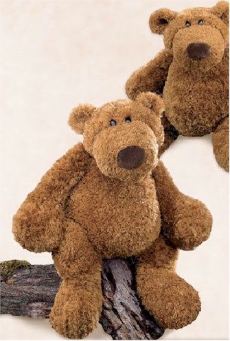With his lovely soft and silky fur  `Schlepp` is an award winning bear from the Gund collection and