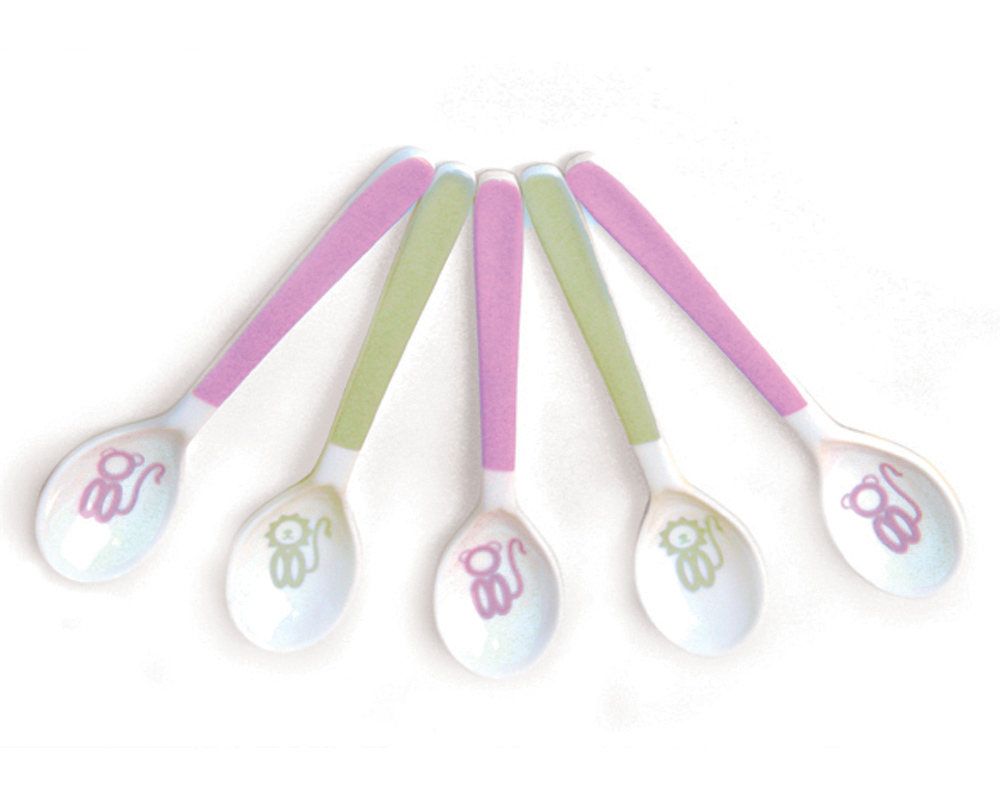 Metal spoons can be too hard for babys soft gums and first teeth. This great value set of soft plast