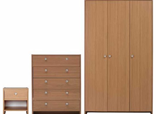 The Seville furniture range is a versatile collection to blend with many bedroom styles. Finished in oak effect