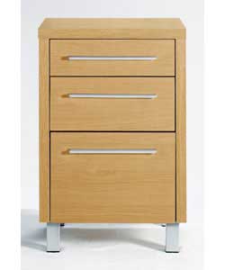 Oak-effect chest. Slim, silver-effect handles. 3 drawers (small, medium and large) with metal