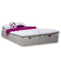 Silentnight Miragel features the following: Cushioning pillow top layer with Technogel&amp;reg;