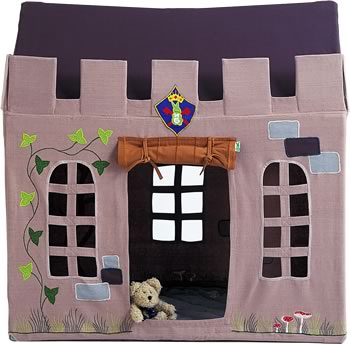 Small Knights Castle & Quilt Set