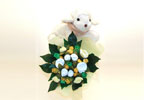 Unbranded Soft Lamb with Large Lemon and White Bouquet