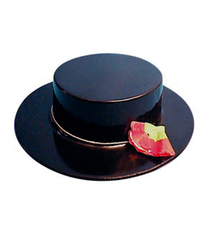 Spanish hat with rose, plastic