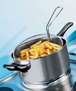 4 litre capacity.Chrome plated fryer basket.Stay cool handle and knobs. The lid is not to be used wh