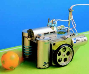 electronic mechanical football shooting robot