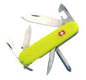 The Victorinox Tinker has an essential feature for any tinkerer out there - a Phillips screwdriver