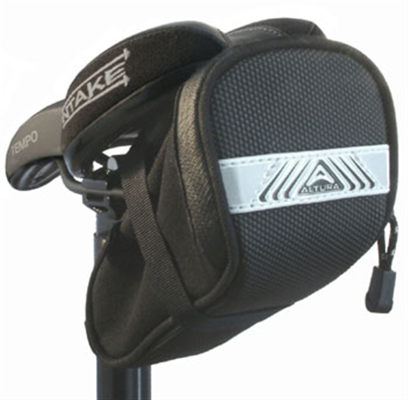 IDEAL FOR ROAD OR MOUNTAIN BIKE RIDERS WHO WANT TO CARRY THAT BIT MORE, BUT STILL WANT A SLEEK