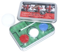 Paint up to ten faces with this football themed face paint tin. This is a great gift set for footbal