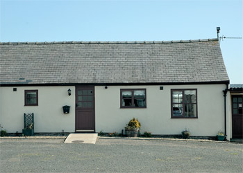 Unbranded Swallow Cottage