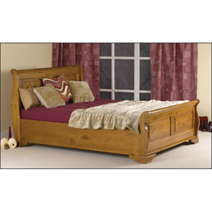 Sweet Dreams, the Connery, 5ft Pine Bedstead Strong and commanding with head-turning sleigh bed