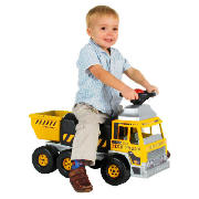 This truck ride on toy has a robust construction and offers 6 wheels as well as a central seat for s