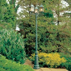 Triple Outdoor Lamp With Wall Lamp