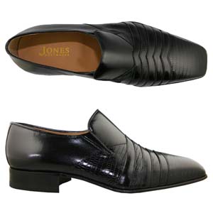 A fashionable loafer from Jones Bootmaker. Features hi shine uppers with curved panels and faux snak