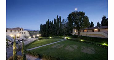 Deep in the green Mugello valley Tuscany sits the Poggio dei Medici hotel. The beautifully restored 17th century villa and farm house offers a tranquil setting and panoramic views of the Italian countryside, perfect for unwinding in Tuscan splendour.