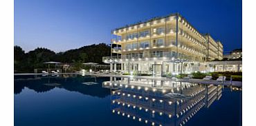 The UNA Hotel Versilia is the jewel in the UNA Hotels and Resorts crown. The seafront resort boasts a majestic rooftop garden and outdoor pool, so you can relax in the most elegant of circumstances. With this amazing two night Tuscany offer for two y