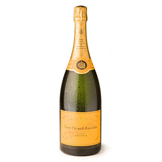 This fashionable Champagne has a full fruity style with citrus flavours quite rich but rounded and b