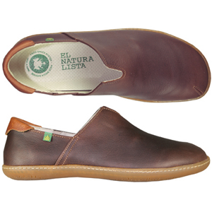 A casual slip-on shoe from El Natura Lista. With 