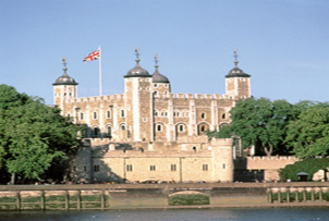 Unbranded Visit to the Tower of London and Crean Tea for two