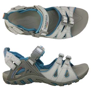 Take watery fun to the edge with the Waterpro Merced sandal from Merrell. This active watersport san