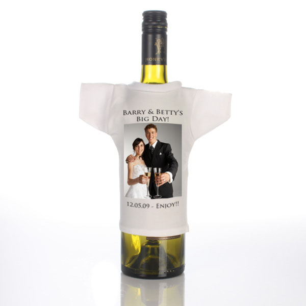 Unbranded Wedding Day Personalised Wine Bottle T-Shirt