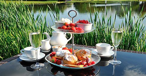 Unbranded Witney Lakes Afternoon Tea Spa Day for Two PWILAA