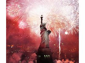 Unbranded World Yacht July 4th Independence Day Dining