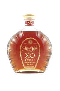 Twelve year aged Petite Champagne Cognac with a deep and dense Havana tobacco colour. A refined, com