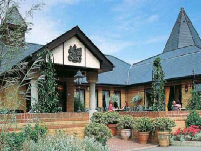 Up to andpound;100 Day Spa Experience Chatham, Kent