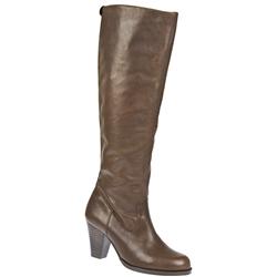 Vagabond Female Crivits Leather Upper Leather/Textile Lining Calf/Knee in Brown