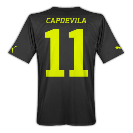 Villareal Nike 2010-11 Villarreal Puma Away Shirt (Capdevila 11)