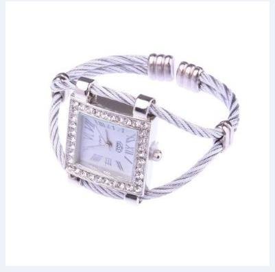 Vktech Fashion Stylish Lady Women Girl Roman Numerals Dial Square Bracelet Wrist Watch (Silver)