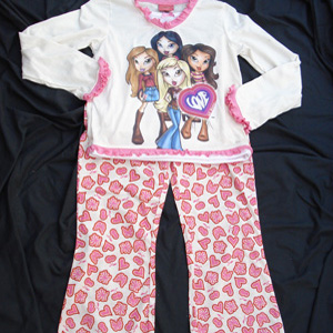 Lil Bratz Pyjamas Age 4-5