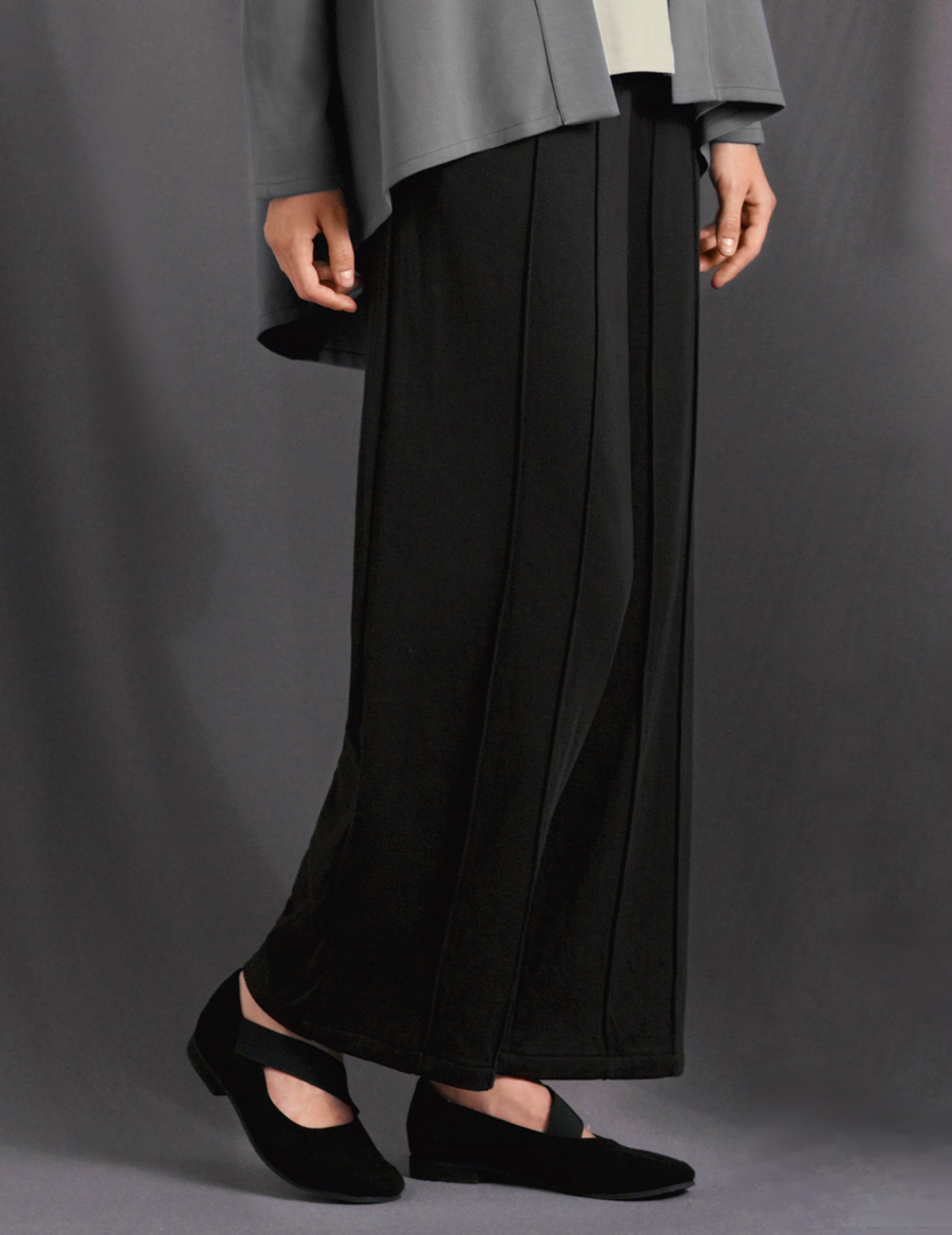 Loose Ankle Trousers