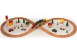 Welly Complete Wooden Train Railway System - 43 piece Figure of Eight Train Set (Compatible with leading wooden rail systems) - Wooden Toy