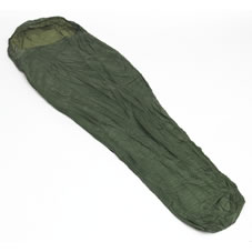 Wilkinson Plus Gelert X-treme Sleeping Bag Olive Lite 600