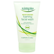 Simple Moisturising Foaming Facial Wash 150ml