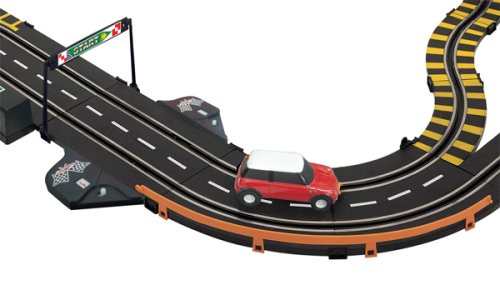www.ToysGamesGifts.co.uk Mini Cooper Chase Road Racing Set