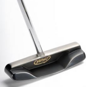 Golf Carolyne and#39;and39;Broom Handleand39;and39; C-Groove Putter R/H