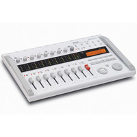 R16 Multitrack recorder Audio Interface and