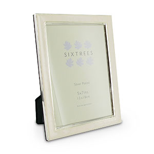 Zurich White and Silver Plated 5 x 7 Photo Frame